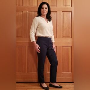 Margaret M Slimming Pant Size XL/TG  Navy Blue Jacquard Crop Ankle Career Office